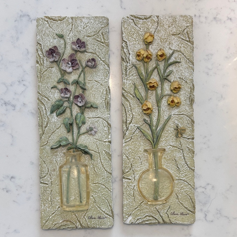 vintage, 3D floral wall art plaque designed by the American artist Cheri Blum